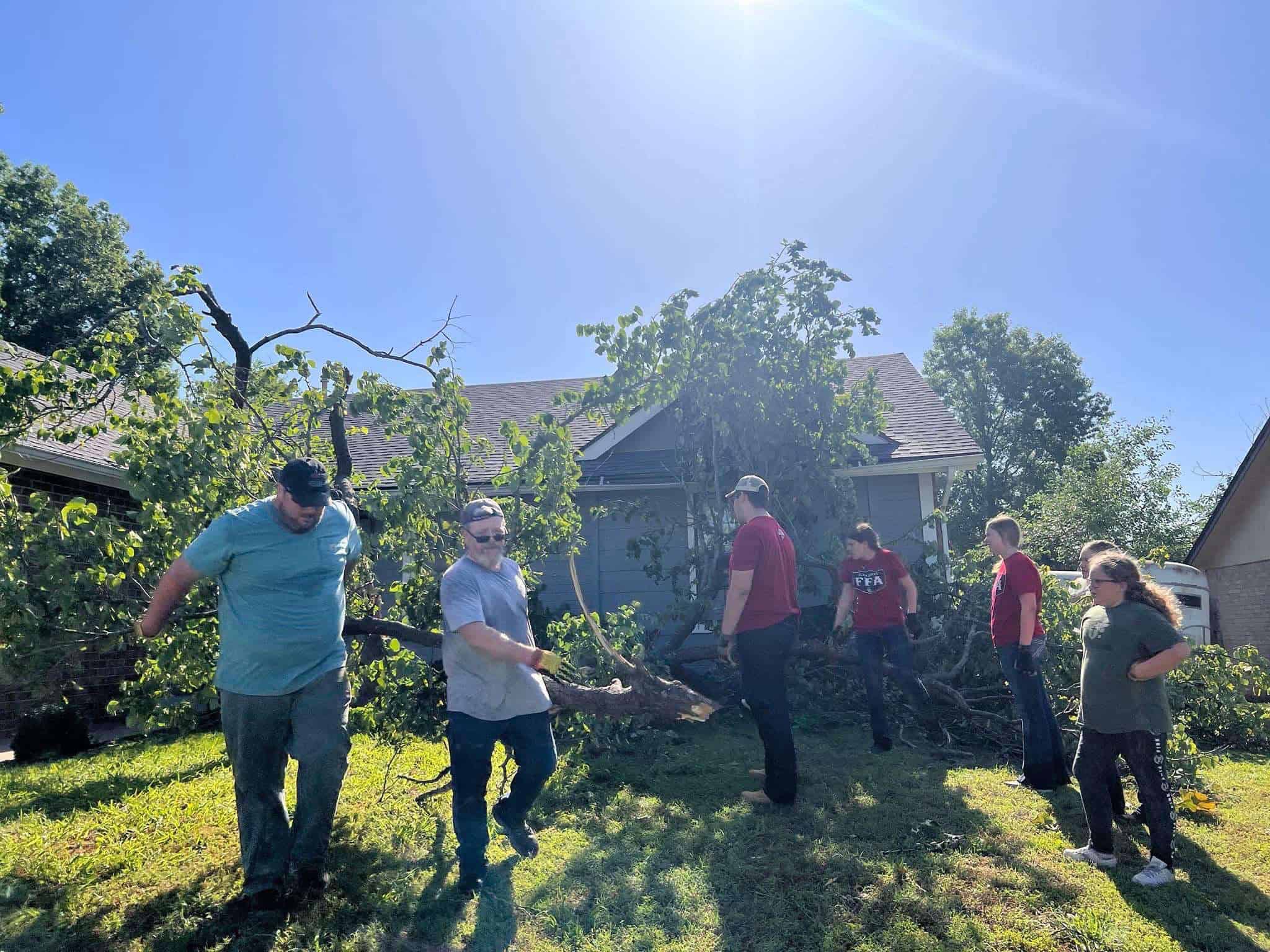 Oklahoma FFA Members Live To Serve