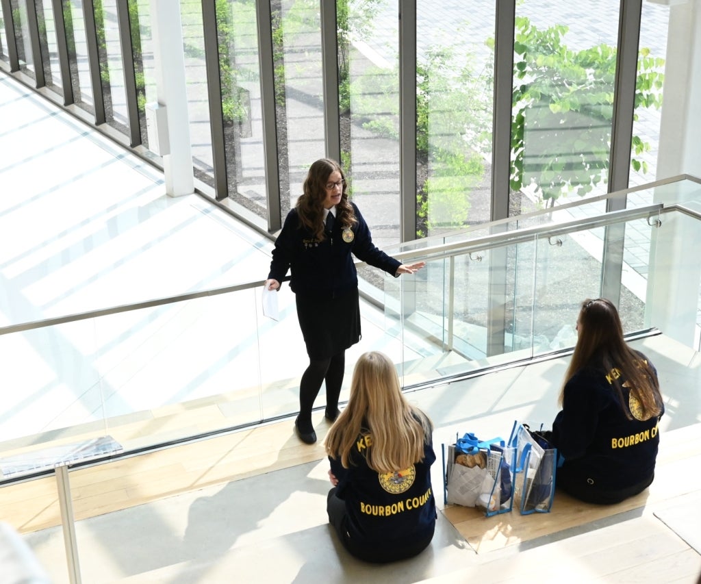 Engaging with other competitors can help ease nerves. Photo by Julie Fritsch Creative.