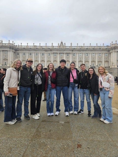 Robbins (fourth from right) made new friends from across the U.S. while attending the International Leadership Seminar for State Officers. Photo courtesy of Emily Robbins.