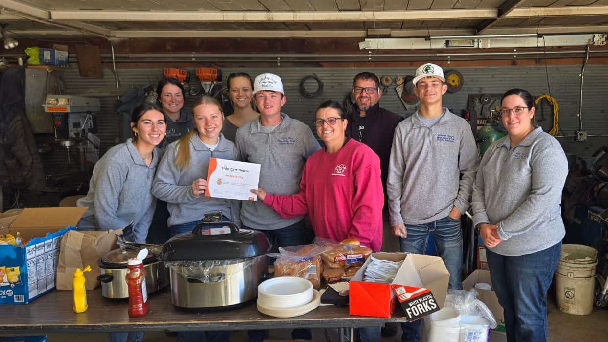 Riverside FFA Feeds the Farmers
