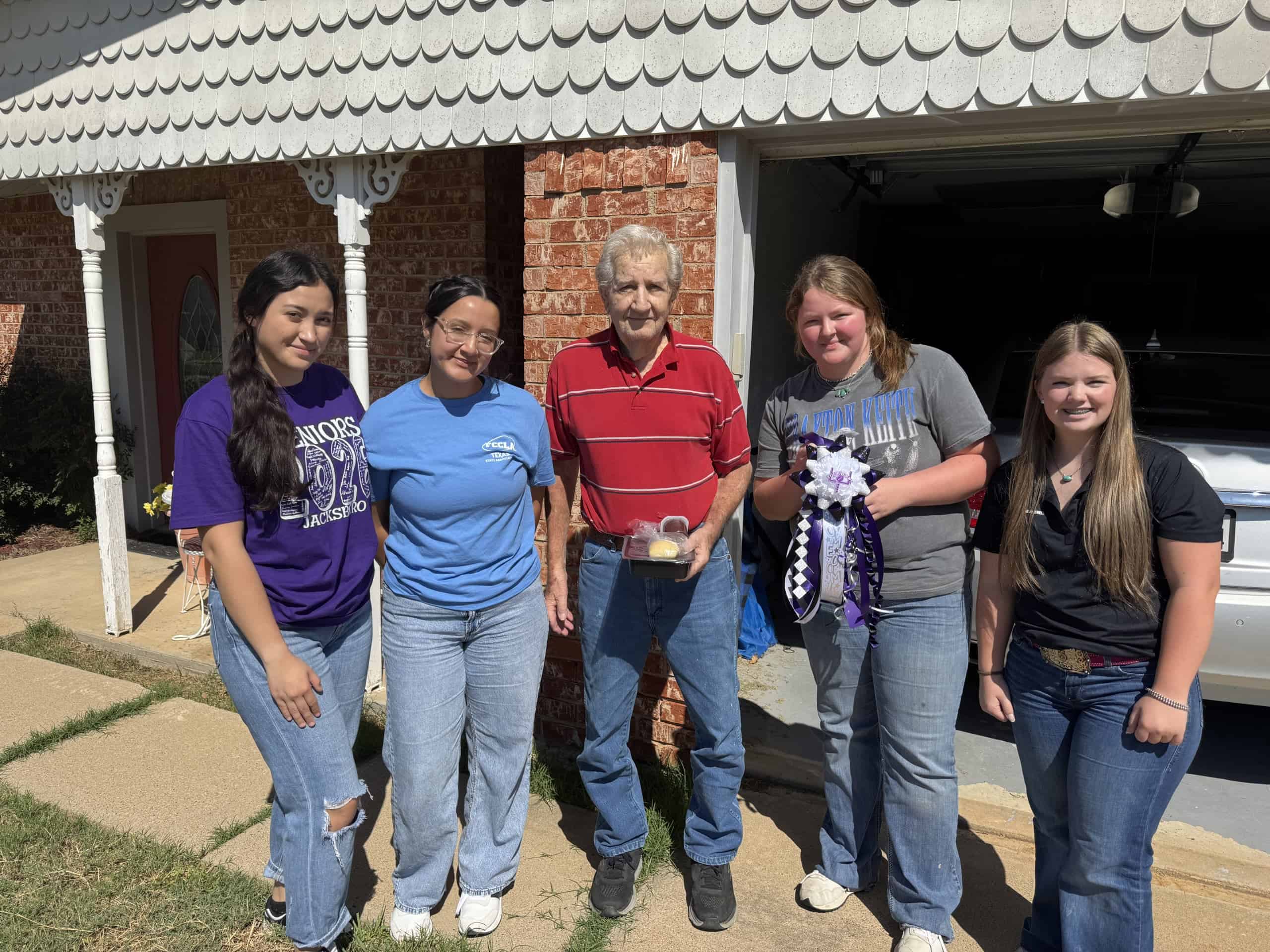Living to Serve: Turning Mums and Meals Into Memories