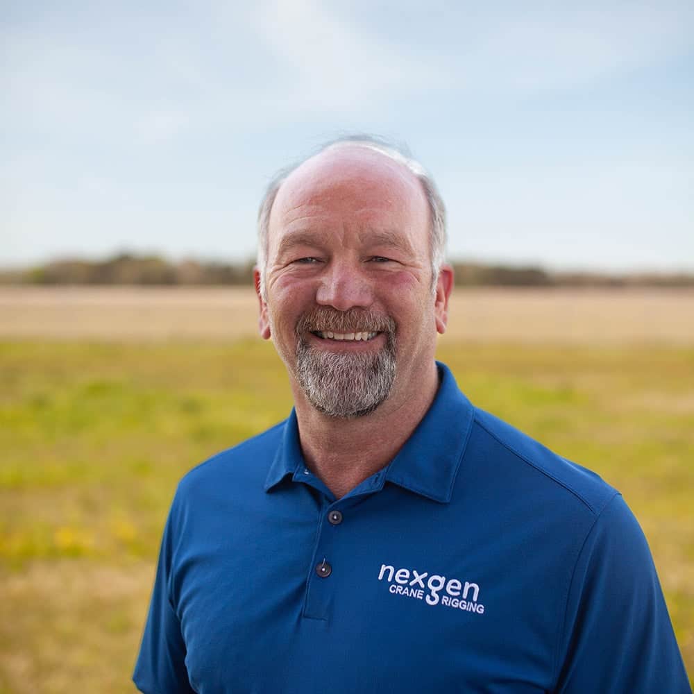 From Blue Jackets to Big Cranes: The Foundation of Barry Thompson