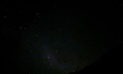 Un parpadear de las estrellas que podia ver/A glimpse of the stars you could see.