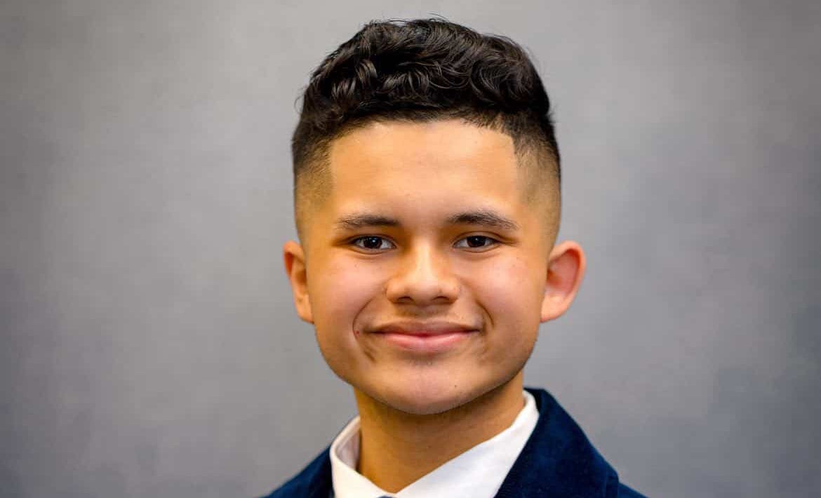 From Chorus Member to Content Creator: Victor Salas’s FFA Journey