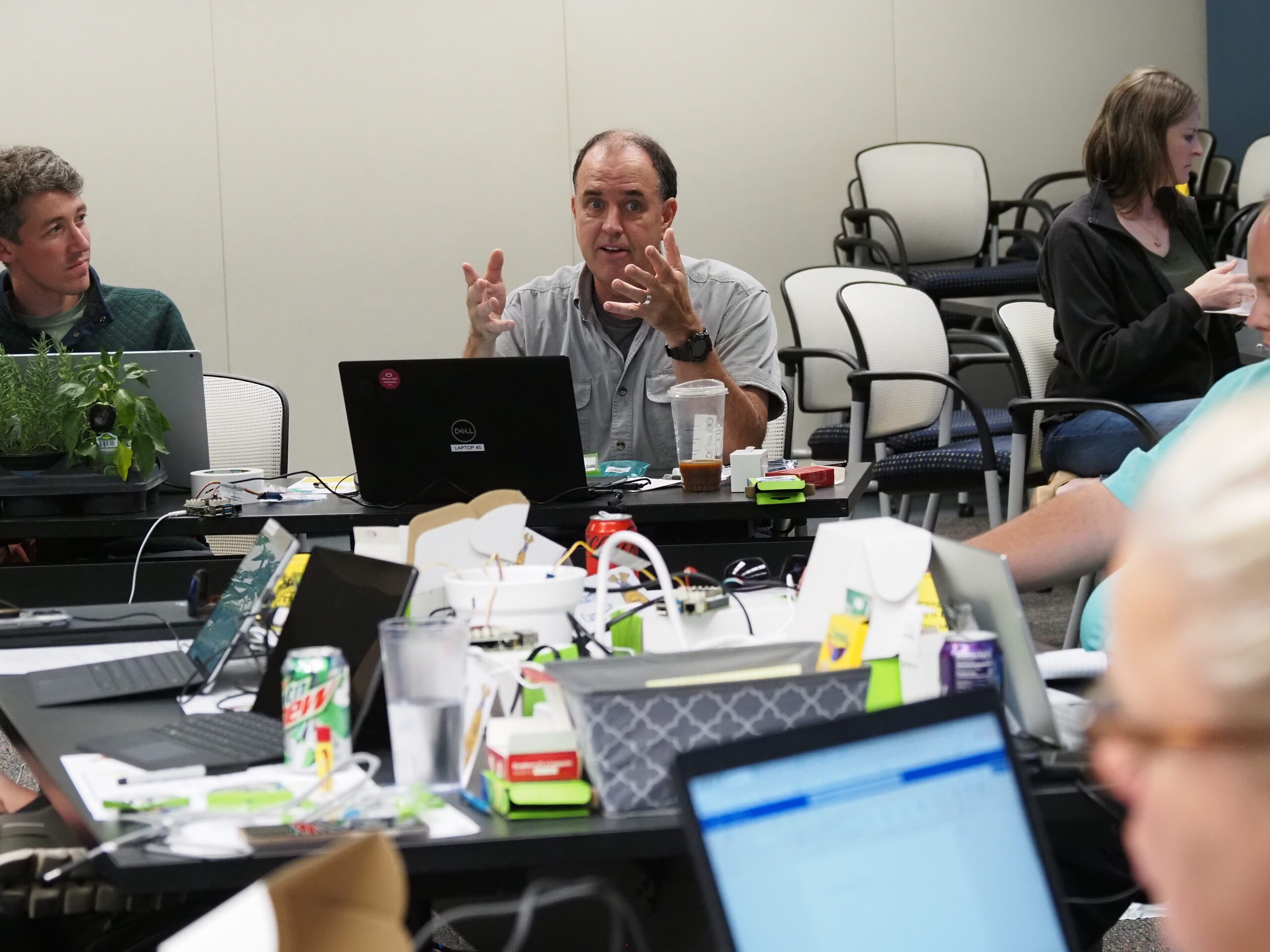Dr Teixeira Top 6 Microsoft Tips for Ag Teachers Owl Chat